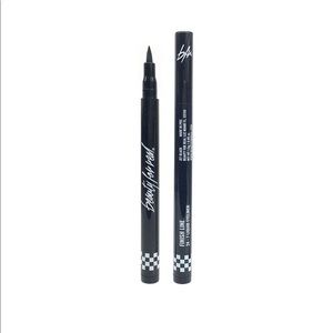 BEAUTY FOR REAL - FINISH LINE LIQUID EYELINER